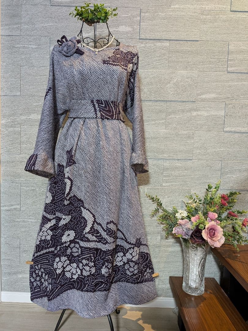 A261総絞り着物リメイクギャザーワンピース★リボン・ブローチ