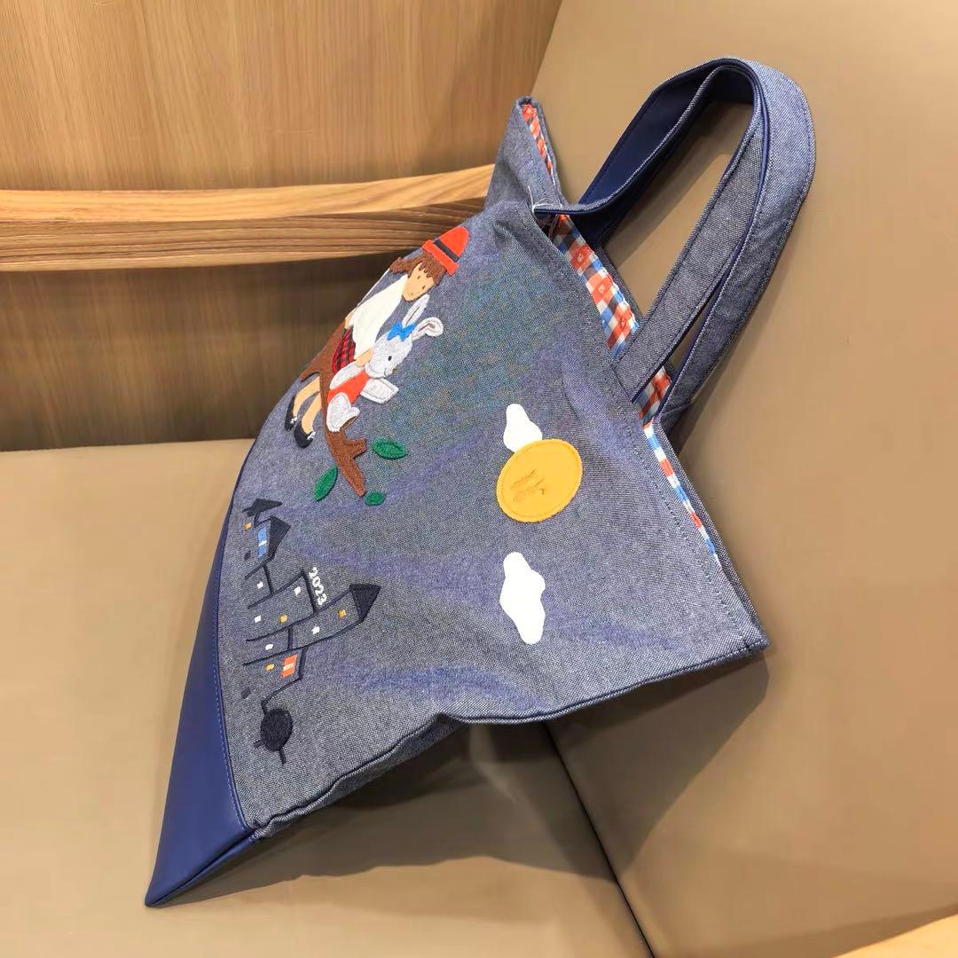 familiar ファミリア ビームス　バッグ　2023年限定　うさぎ　干支