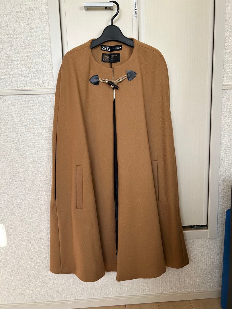 ZARA キャメル ケープコート Manteco S