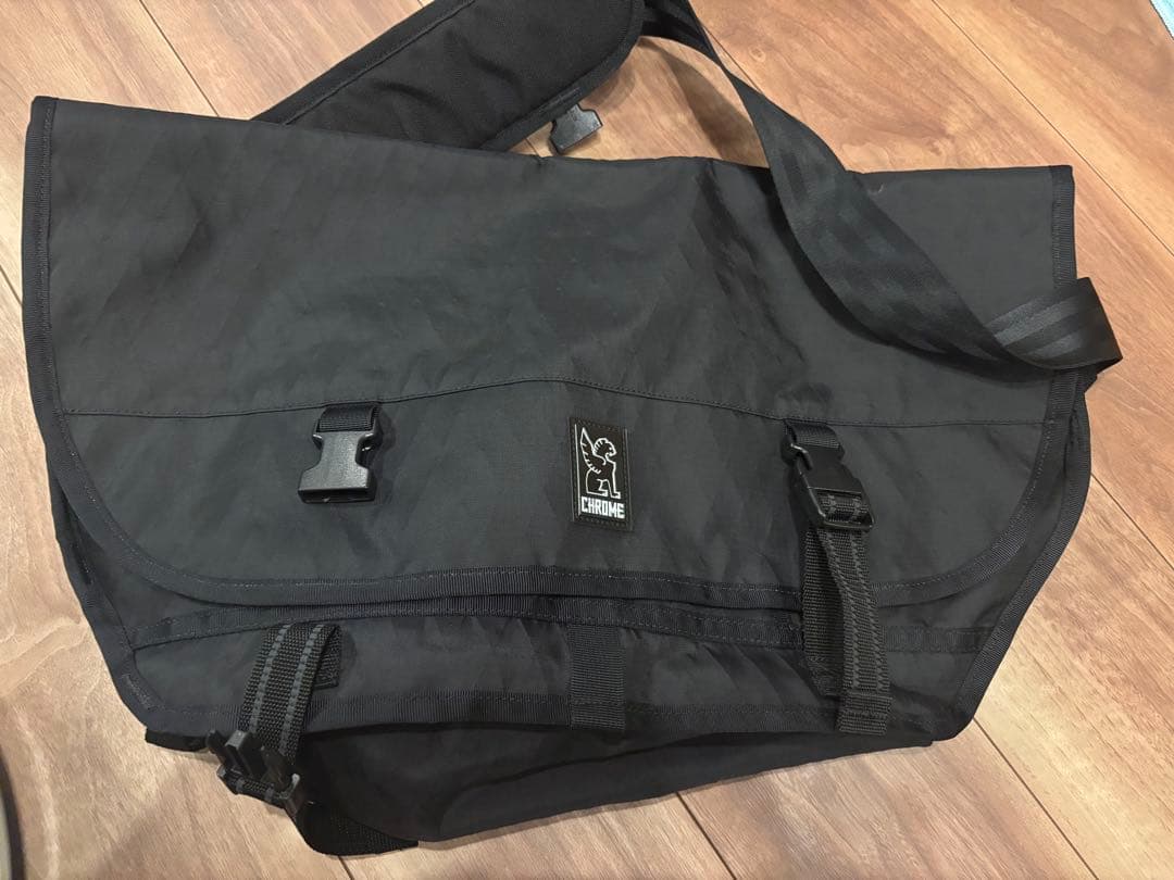 新品未使用CHROME メッセンジャーバッグ CTZ 24L slide