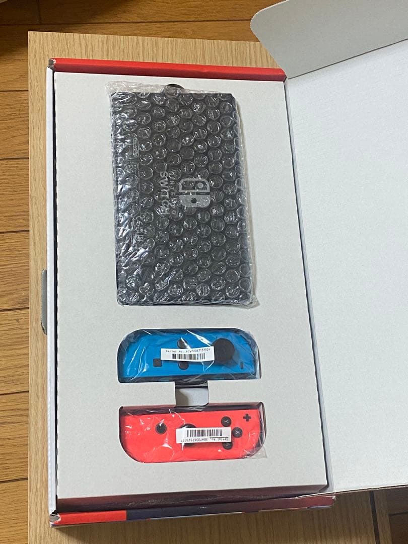 Nintendo Switch(L)ネオンブルー/(R)ネオンレッド 本体