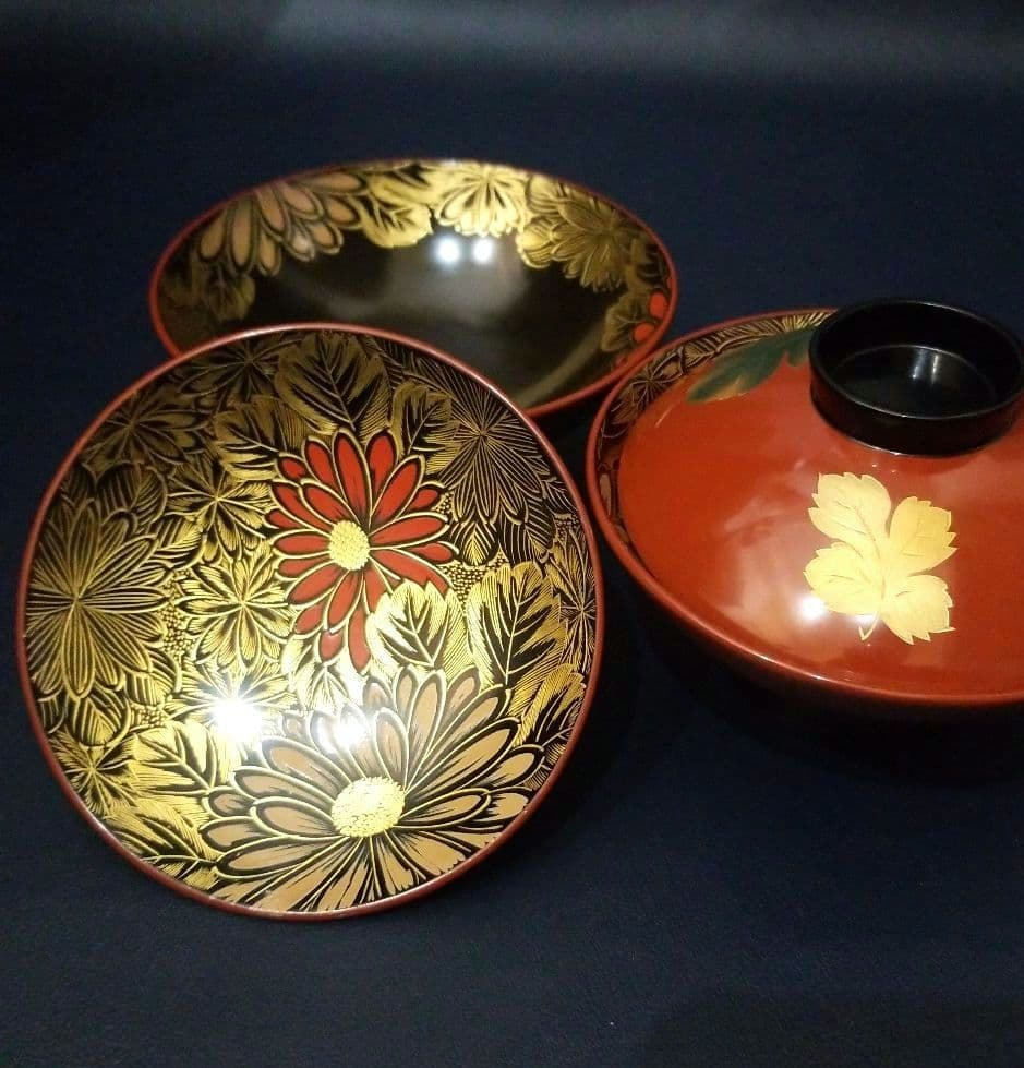 能登輪島塗 塩徳屋漆器店 菊紋沈金色蒔絵 吸物椀 懐石椀 見返し菊詰沈金 2客