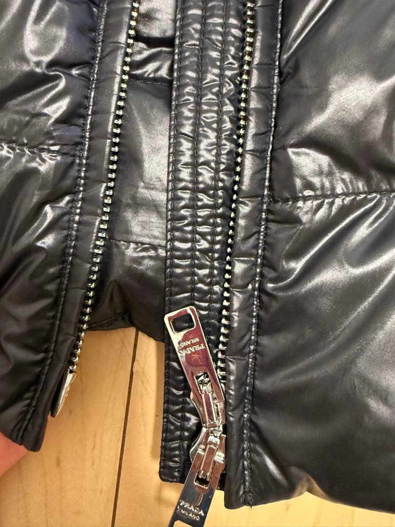 最終値下げ♡PRADA ダウンベスト