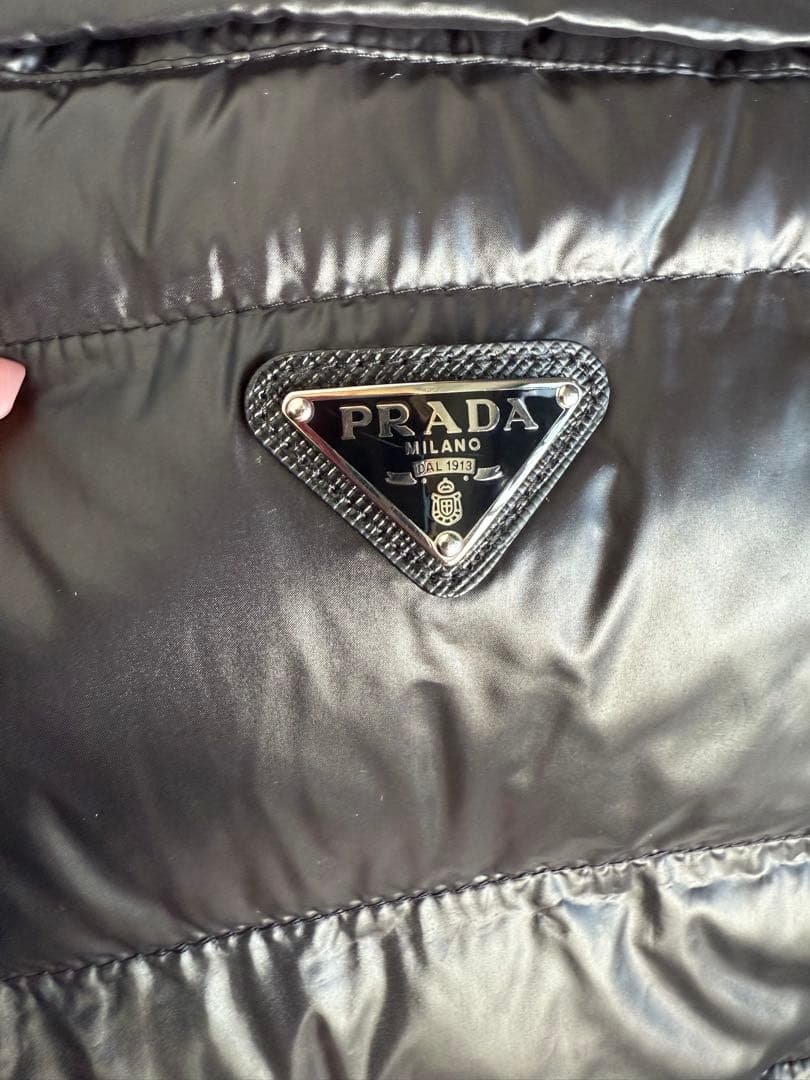 最終値下げ♡PRADA ダウンベスト