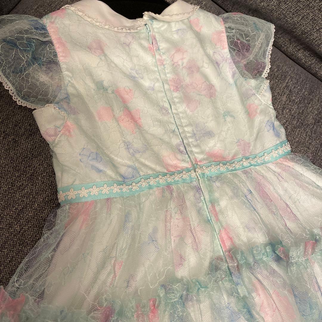 美品メゾピアノ　総レース花柄フリル付きドレス　110