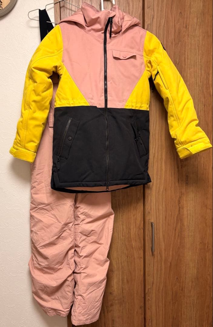 バートン　キッズ　ウエア　スノーボード　スキー　ビブ　140 女の子