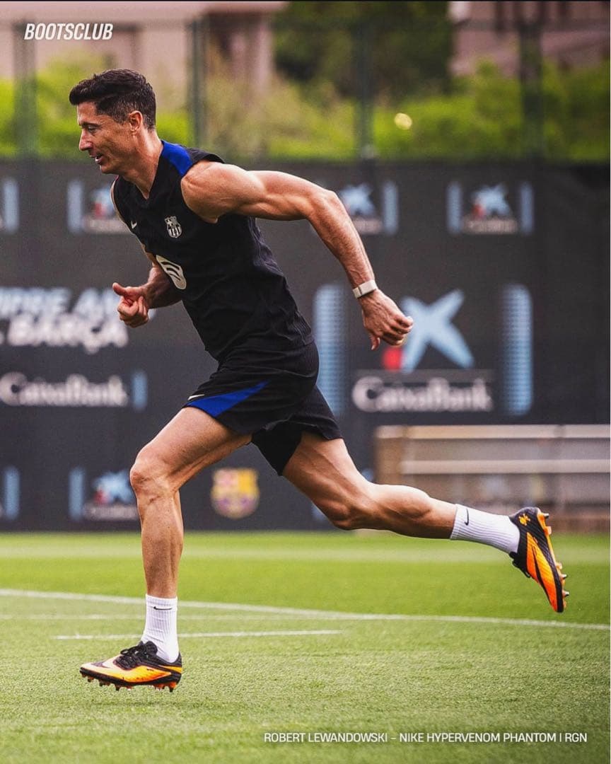 ナイキ ハイパーヴェノム ファントム RGN SE FG 復刻版 ネイマール