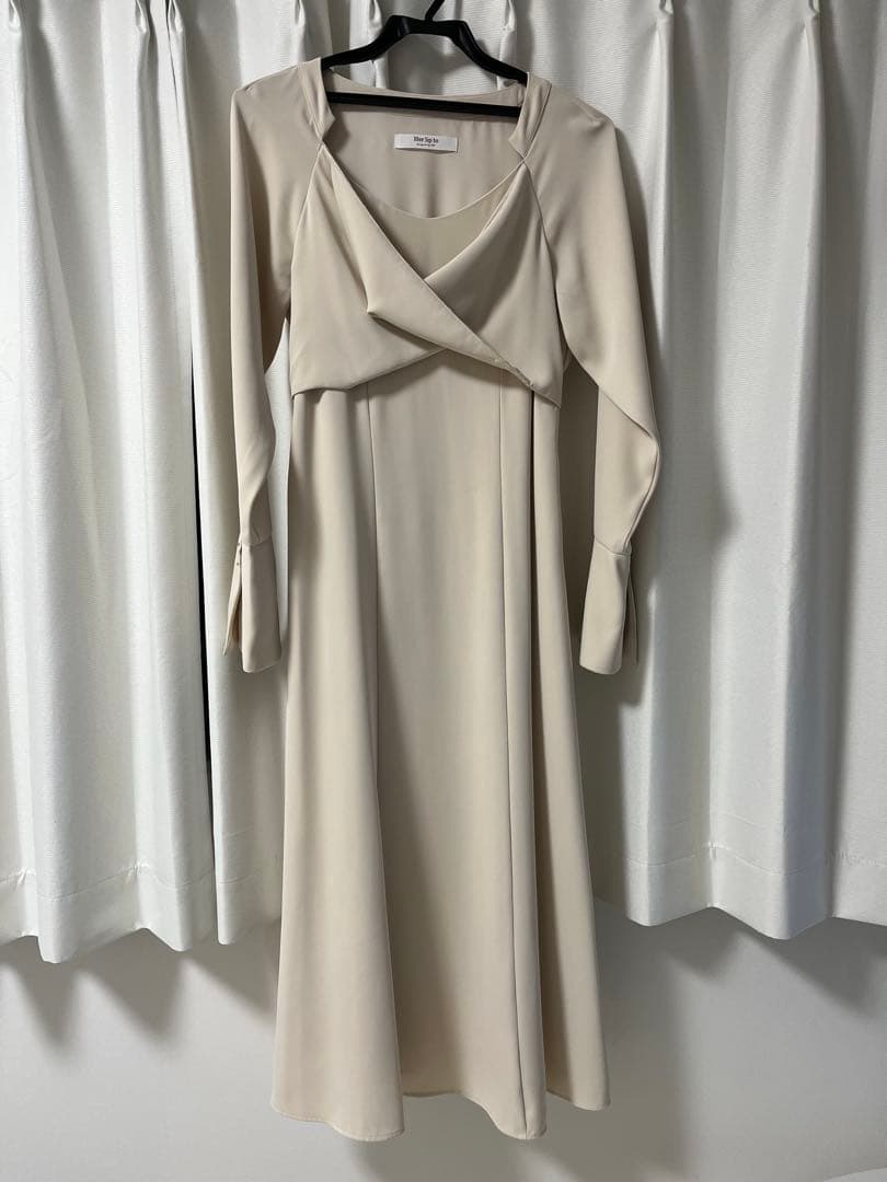 Elsie Twist-Front Dress ハーリップトゥ Sサイズ