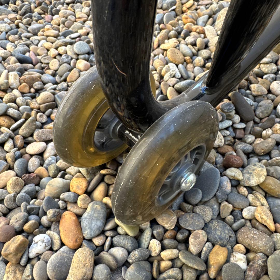 J•TRIP JT-125 BK メンテナンススタンド　ショートローラーV受け2