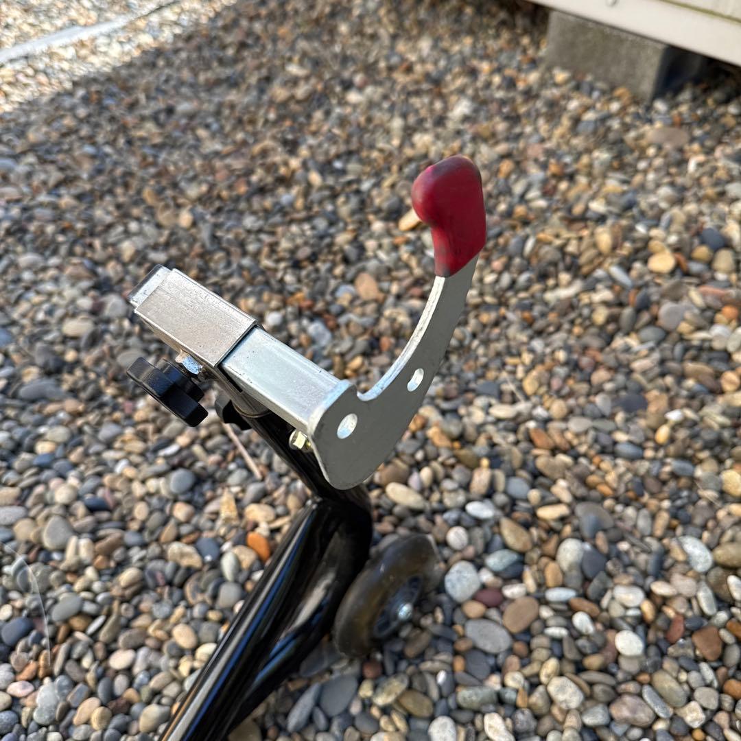 J•TRIP JT-125 BK メンテナンススタンド　ショートローラーV受け2