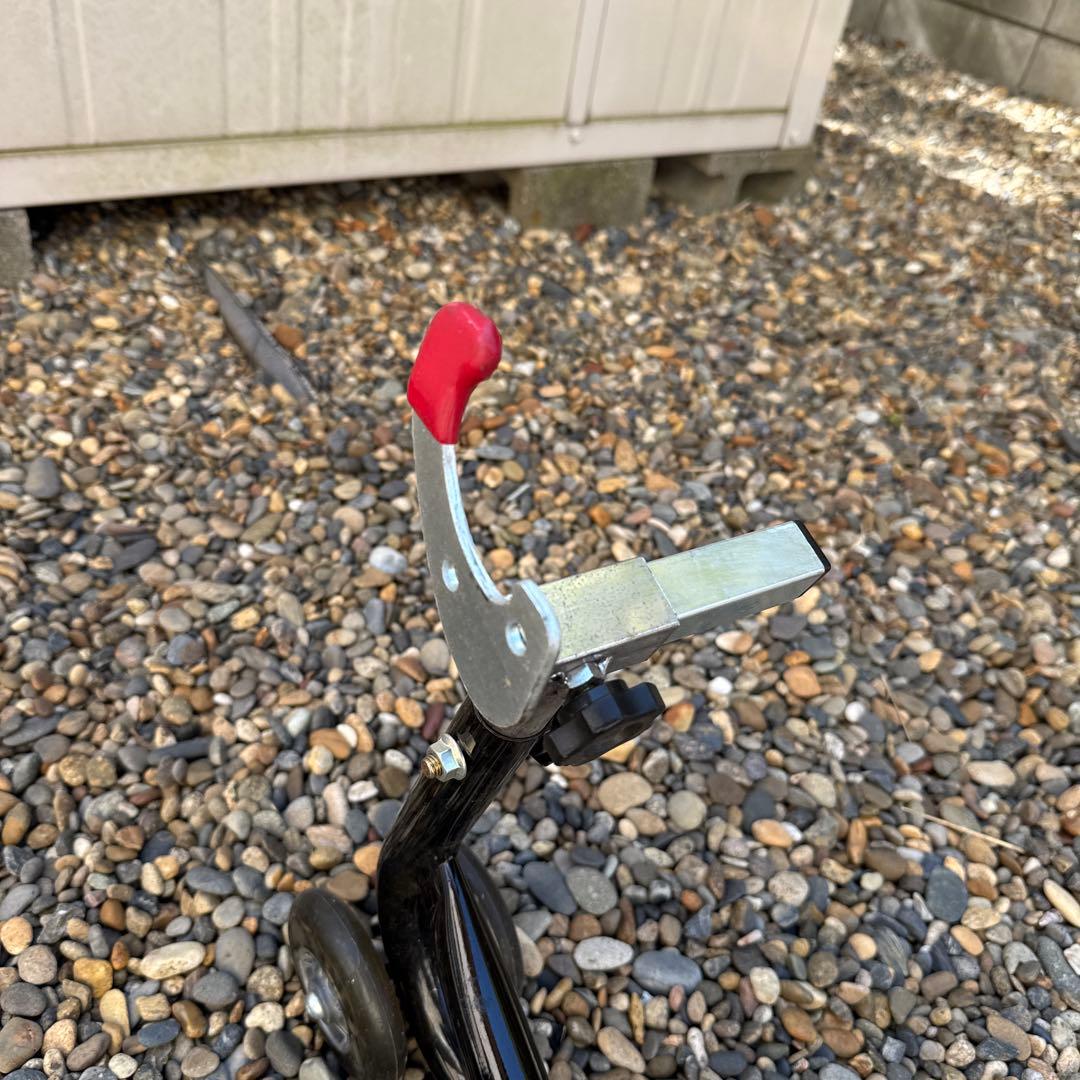 J•TRIP JT-125 BK メンテナンススタンド　ショートローラーV受け2