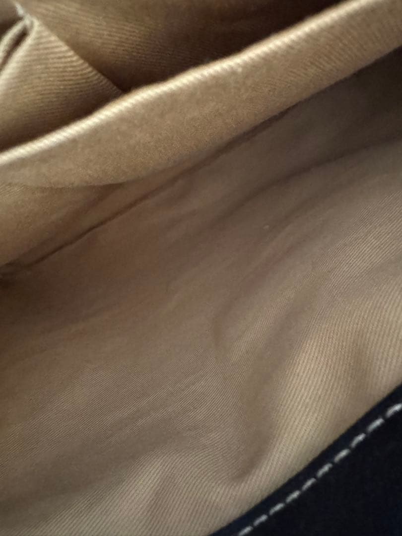 未使用に近い　本革　ブラック　トートバッグ