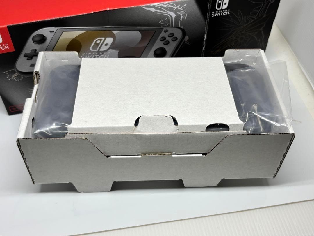 新品同様！Nintendo Switch Lite ディアルガ パルキア