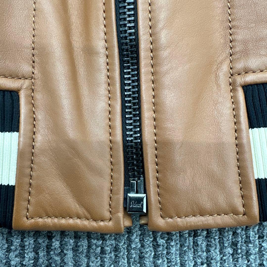 COACH スタジャン XS ブラウン・ブラック