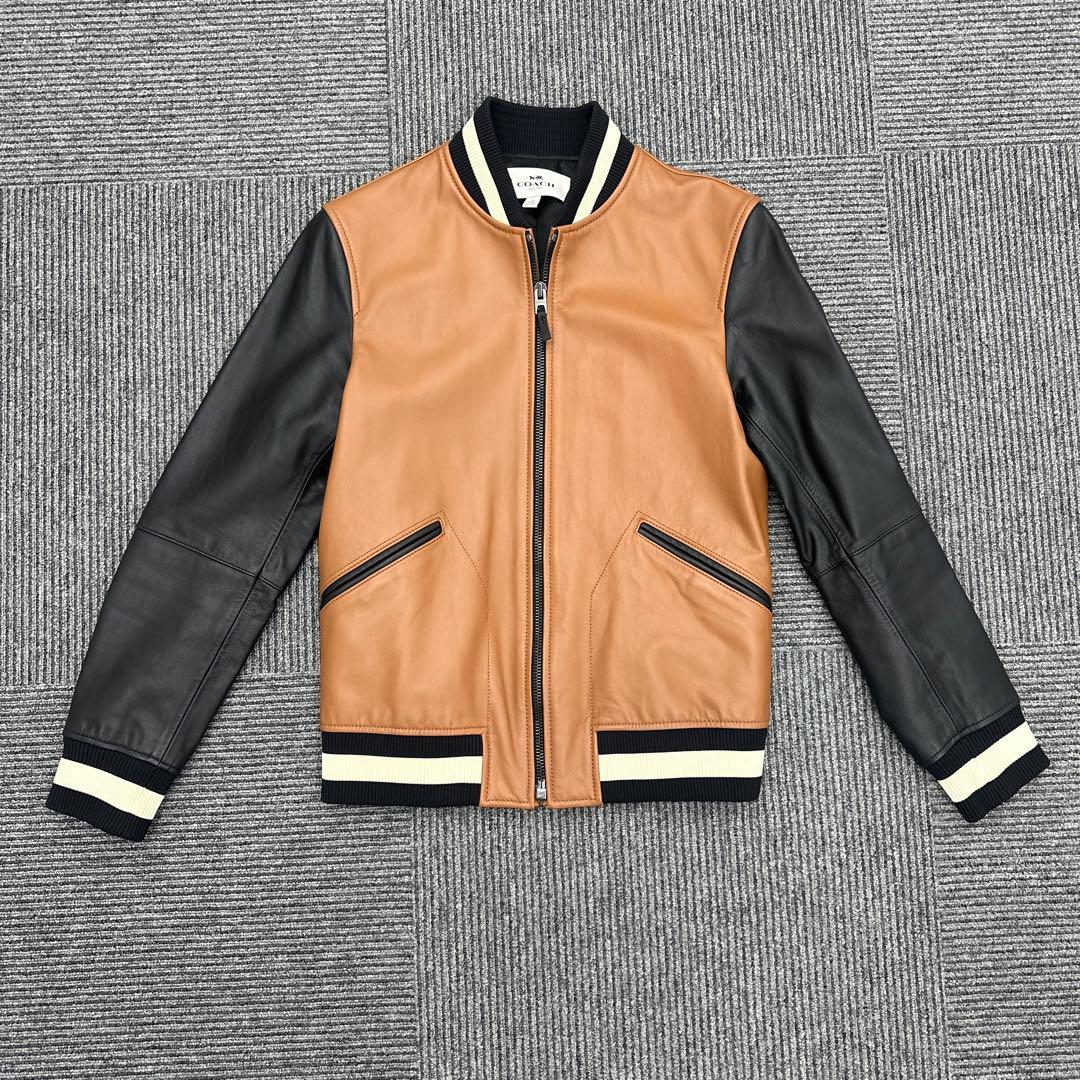 COACH スタジャン XS ブラウン・ブラック