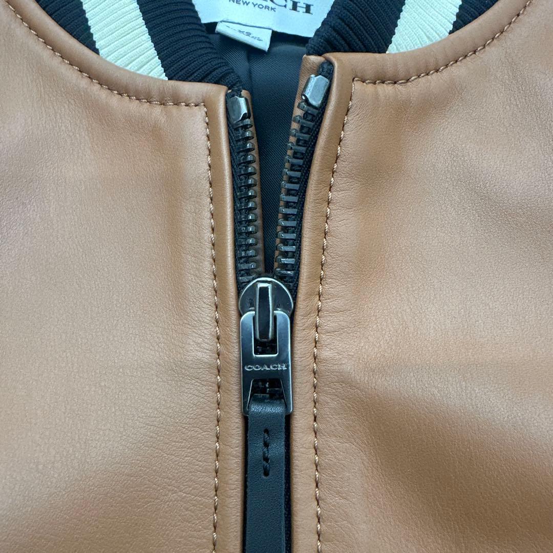 COACH スタジャン XS ブラウン・ブラック