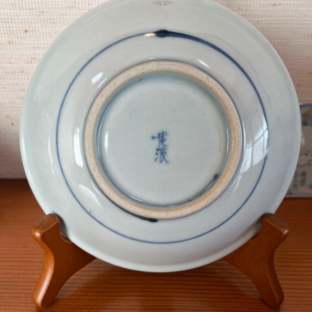 有田焼 六代走波　染錦 赤濃菊絵小花文 五寸皿