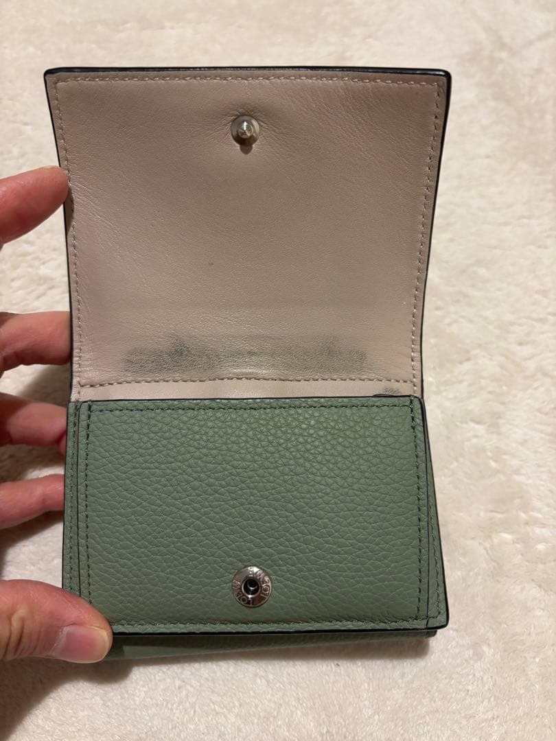 LOEWE レザー 三つ折り財布