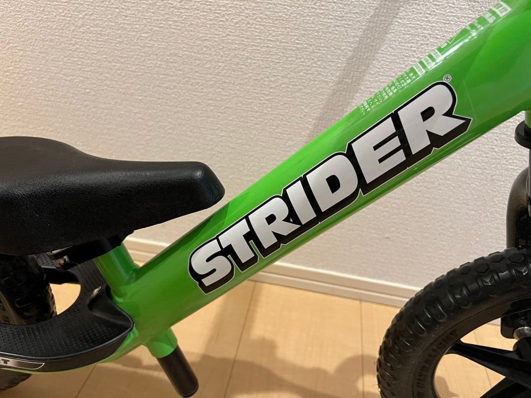 【美品】STRIDER バランスバイク グリーン 12インチ