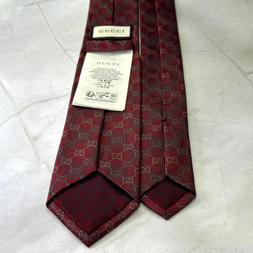 ☆即発 GUCCI GG柄 ネクタイ ボルドー 蜂 Bee シルク 伊製 美品
