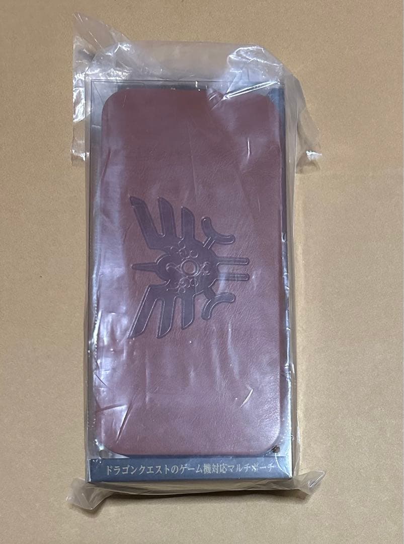 ドラゴンクエスト ロトのマルチポーチ(ゲーム機対応) 新品未開封品