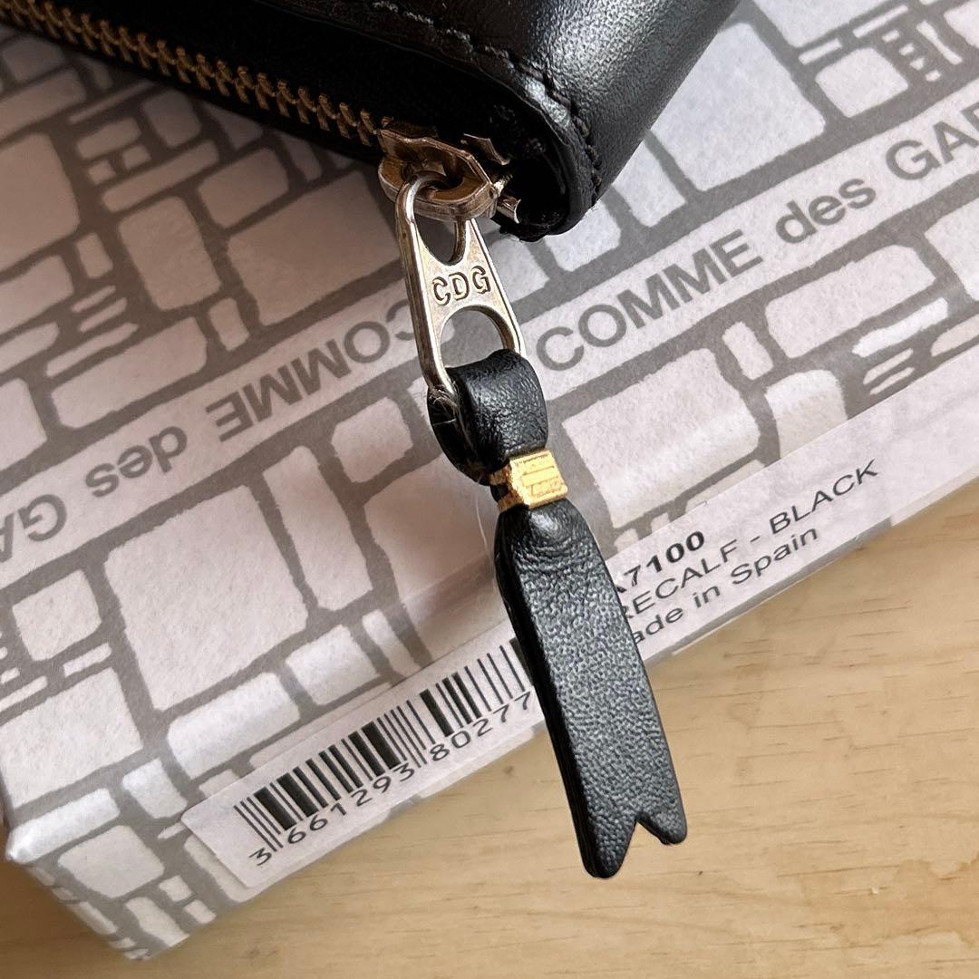 COMME des GARÇONS ブラック二つ折り財布