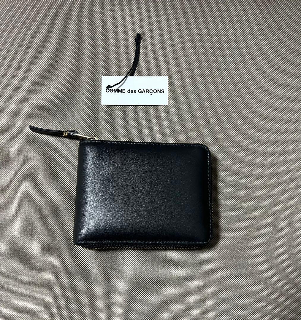 COMME des GARÇONS ブラック二つ折り財布