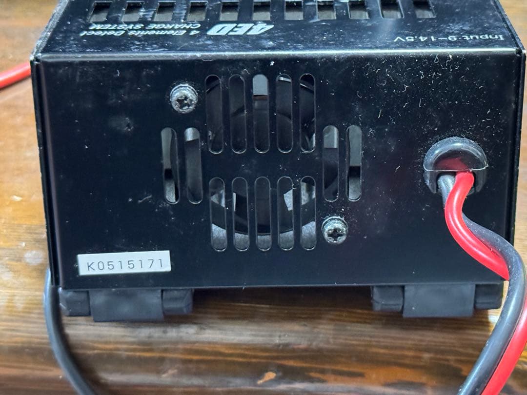 ガ*ン様 ストレート フロントライン Ver2.0 充電器 ミニ四駆 ミニッツ