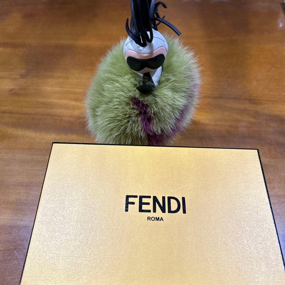 fendi フェンディ　キーホルダー　キーケース　チャーム