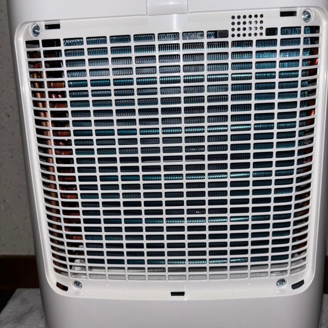 【2018年製】SHARP衣類乾燥除湿機　CV-G71-W