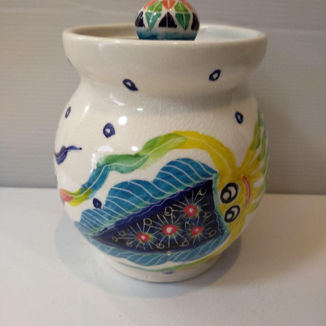 ナツキ　南島焼 沖縄 石垣島 奈美ロリマーさん作品　蓋物大　物入れ　未使用