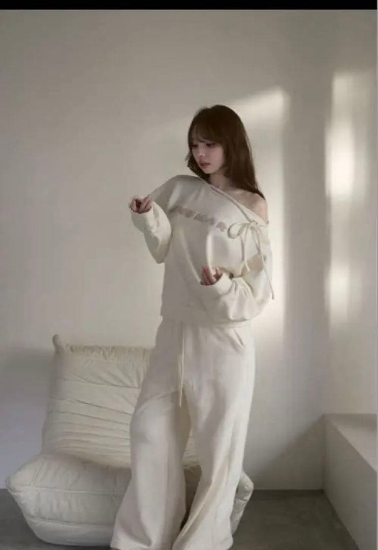 トップス ANDMARYMary logo loose set up AM1657