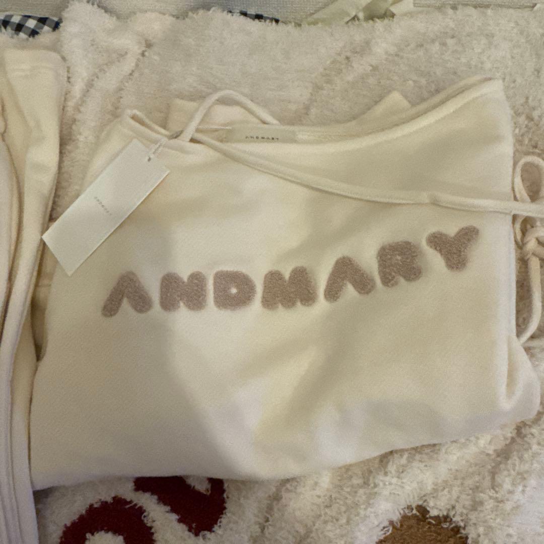 トップス ANDMARYMary logo loose set up AM1657