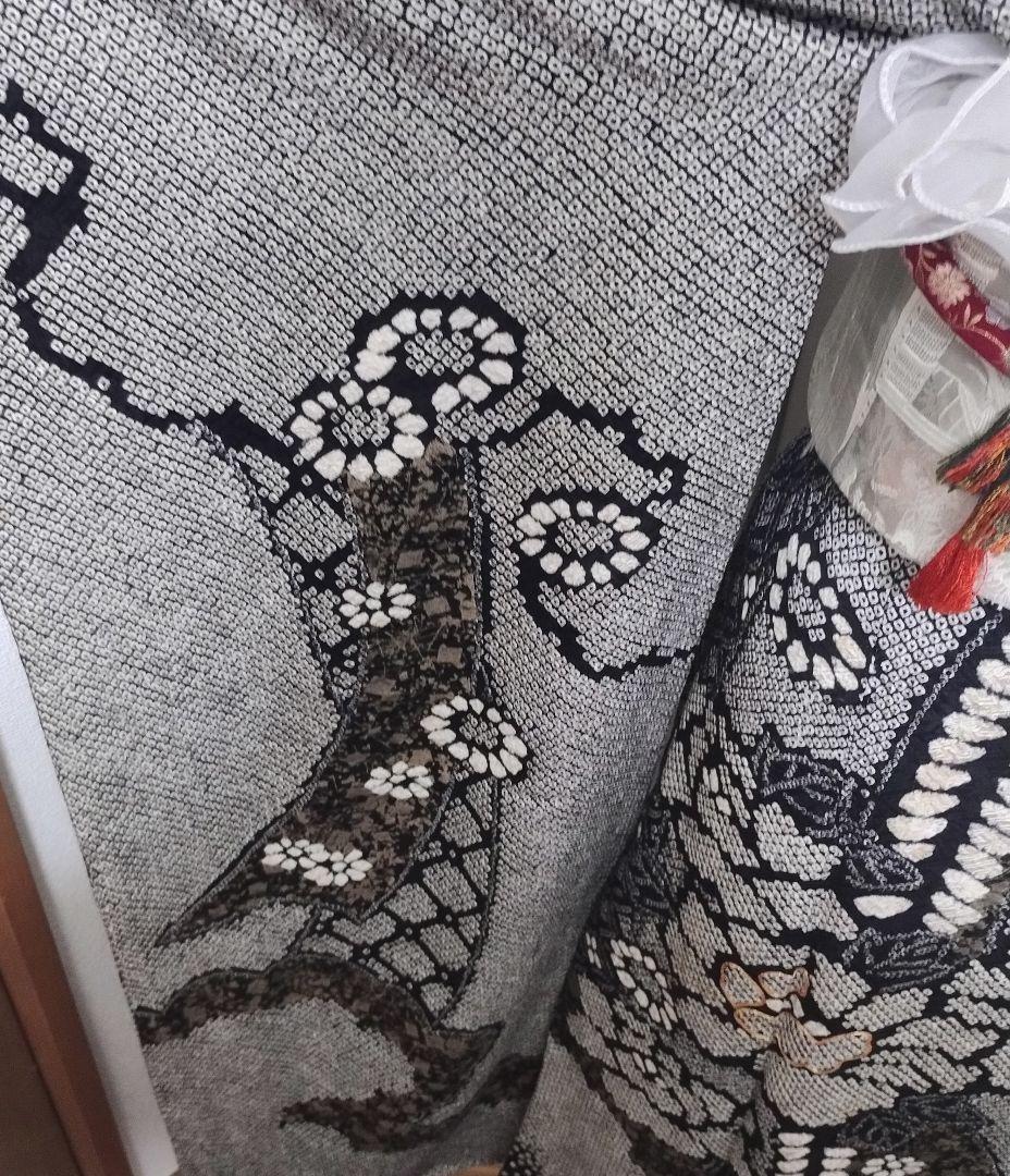 さっちー　成人式正絹振袖フルセットやまと誂製 総絞り 白黒 金彩 金駒刺繍