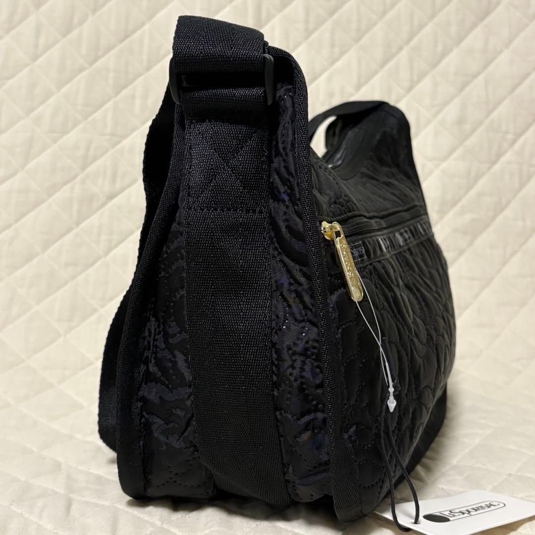 レスポートサック　パフィブロッサムズ　クラシックホーボー　ポーチ付き