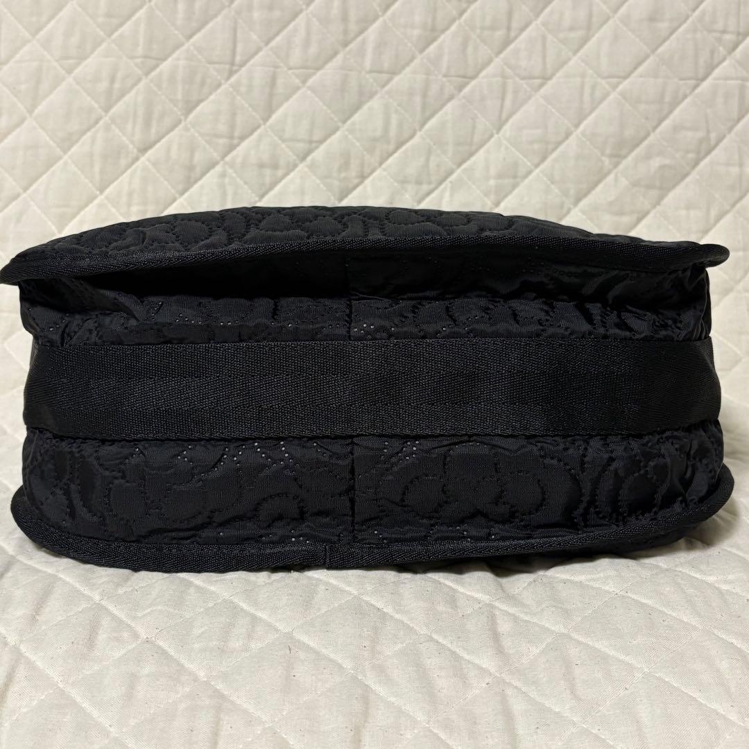 レスポートサック　パフィブロッサムズ　クラシックホーボー　ポーチ付き