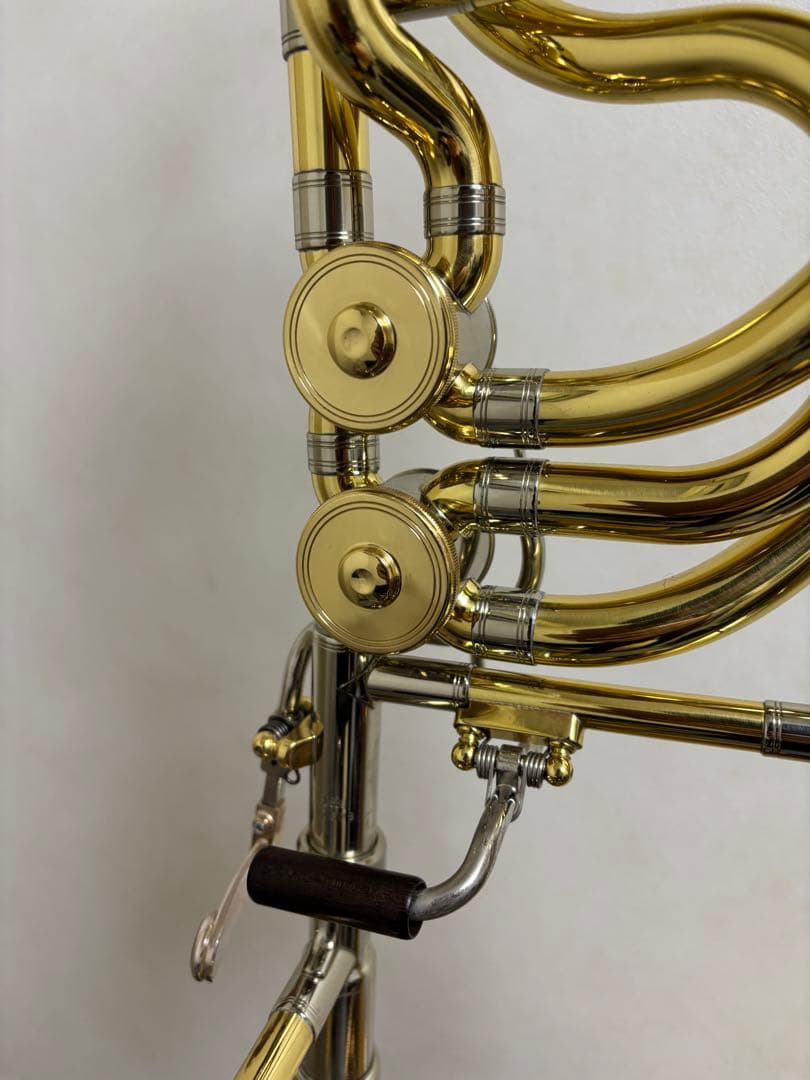 ヤマハ　バストロンボーン YBL830