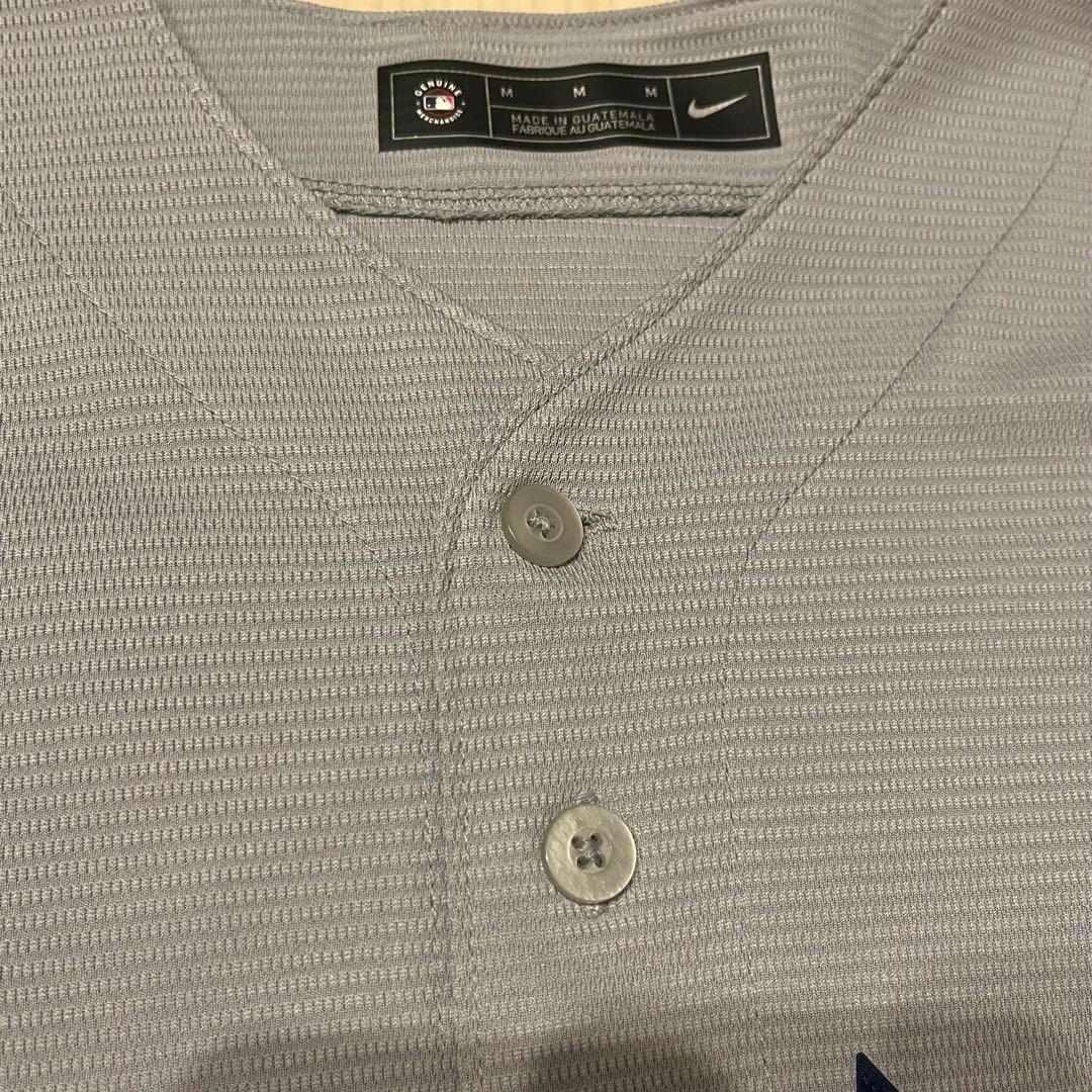 トロント・ブルージェイズ ユニフォーム Nike製　MLB メジャーリーグ　野球