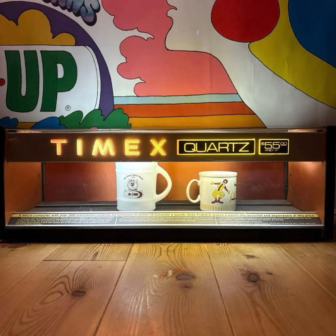 1970年代　タイメックス　ライトアップショーケース　ファイヤーキング　シェルフ