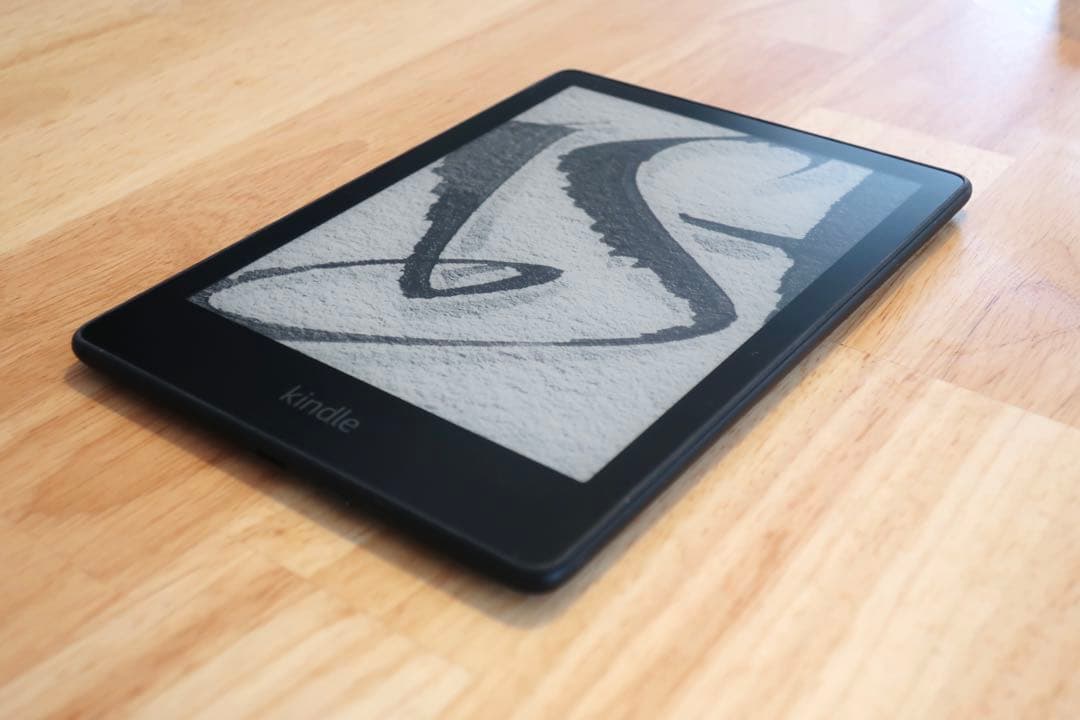 【取引中】Kindle Paperwhite 11世代 シグニチャーエディション