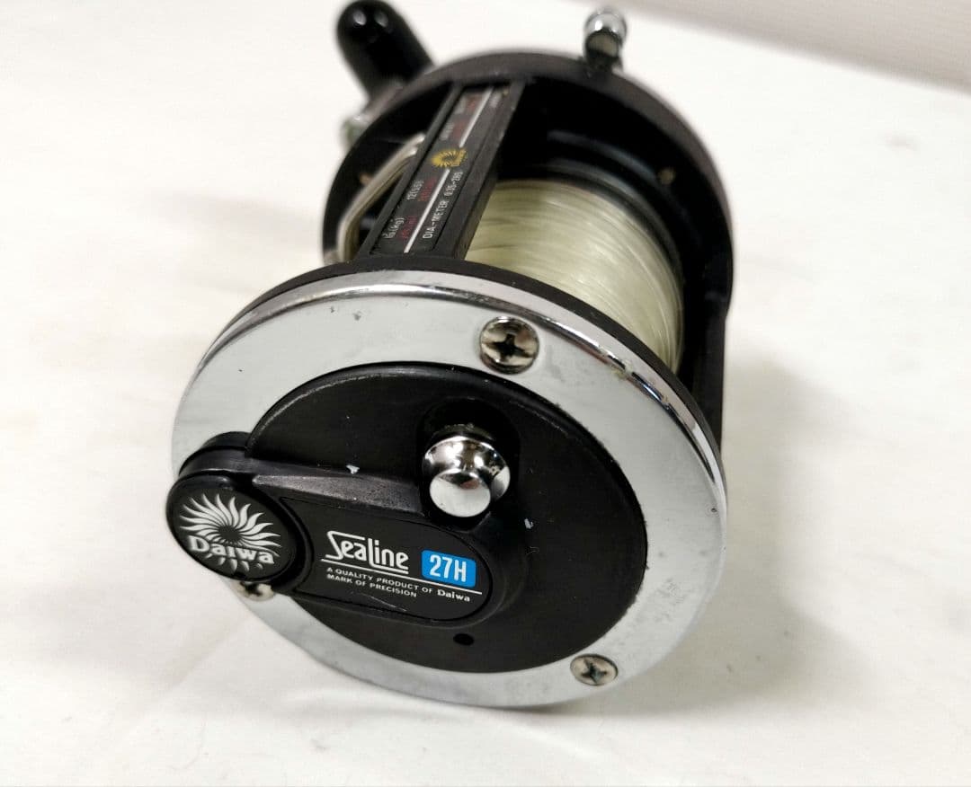 ダイワ　シーライン27H　50H リール