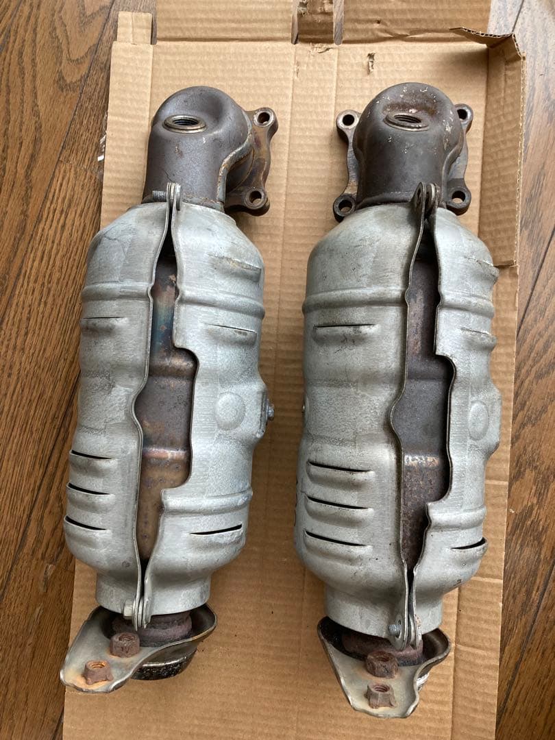 A30型 触媒コンバーター 2個セット