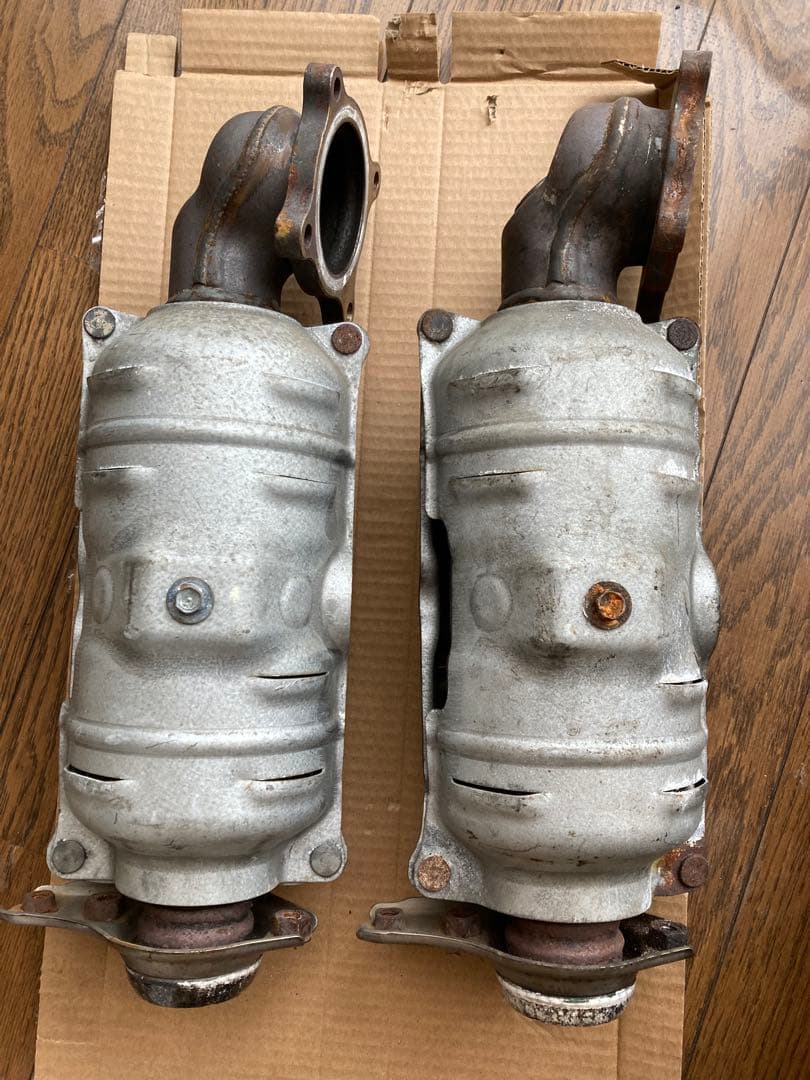 A30型 触媒コンバーター 2個セット