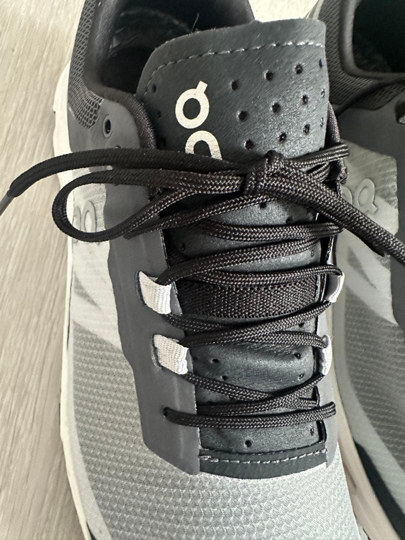 on オン　スニーカー8.5未使用hoka alo yoga ロンハーマン新品