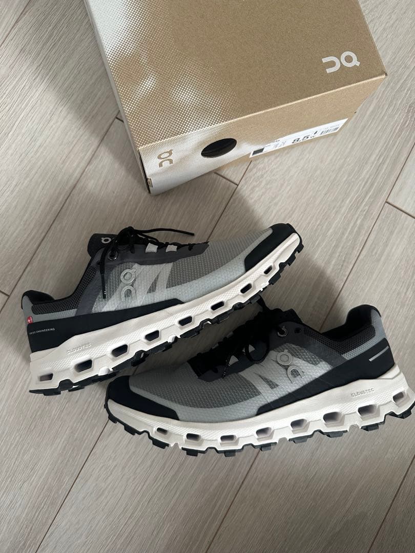 on オン　スニーカー8.5未使用hoka alo yoga ロンハーマン新品