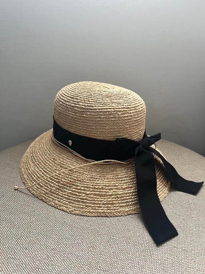 【美品】HELEN KAMINSKI NEW PORT SB