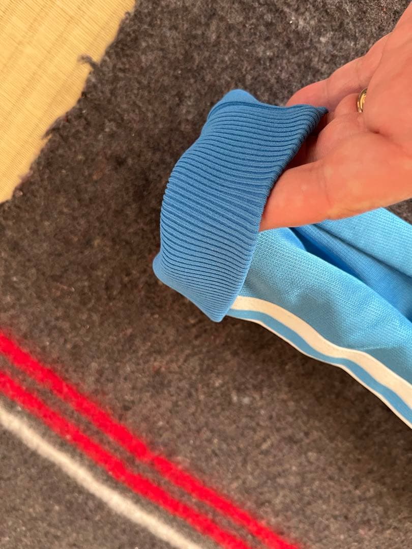 90sアディダス　トラックジャケット