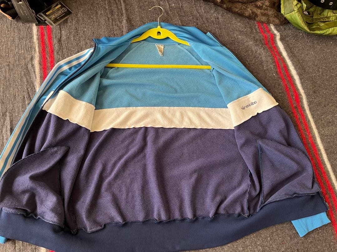 90sアディダス　トラックジャケット