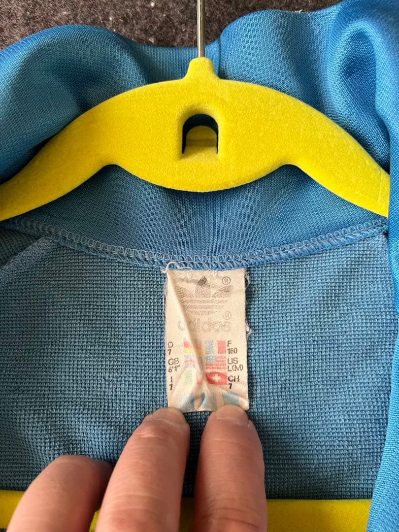 90sアディダス　トラックジャケット