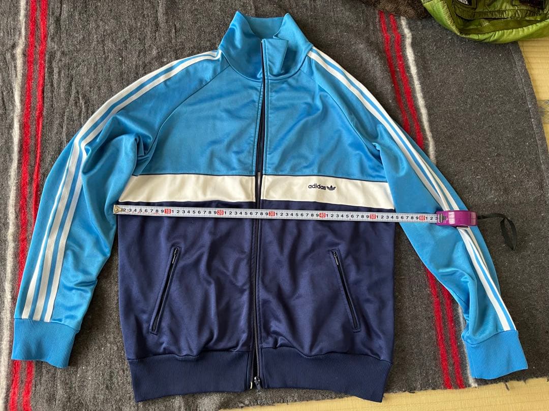 90sアディダス　トラックジャケット